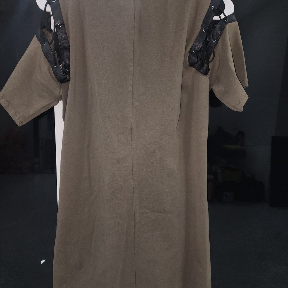 Mini Dress - Picture 2 of 3